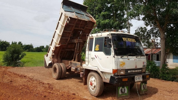 ขาย 6 ล้อดั้ม FUSO FK455 ช่วงล่างเบรคใหญ่ เพลาบุ๋ม เครื่อง 6D14 165 แรงม้า คัสซีสวยตลอดเส้น พวงมาลัยพาวเวอร์ ทะเบียนพร้อมโอนครับ