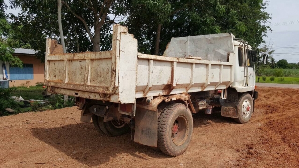 ขาย 6 ล้อดั้ม FUSO FK455 ช่วงล่างเบรคใหญ่ เพลาบุ๋ม เครื่อง 6D14 165 แรงม้า คัสซีสวยตลอดเส้น พวงมาลัยพาวเวอร์ ทะเบียนพร้อมโอนครับ