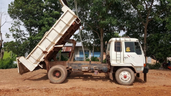 ขาย 6 ล้อดั้ม FUSO FK455 ช่วงล่างเบรคใหญ่ เพลาบุ๋ม เครื่อง 6D14 165 แรงม้า คัสซีสวยตลอดเส้น พวงมาลัยพาวเวอร์ ทะเบียนพร้อมโอนครับ