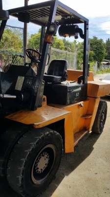 ขายรถยกโฟร์คลิฟท์ 6ตัน