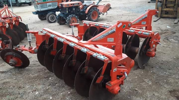 ขายผานพรวนตราช้าง6x24 เฮฟวี่พลัส ตัวใหม่ สภาพสวยมาก เดิมๆพร้อมใช้ ขายผานพรวนตราช้าง6x24 เฮฟวี่พลัส ตัวใหม่ สภาพสวยมาก เดิมๆพร้อมใช้