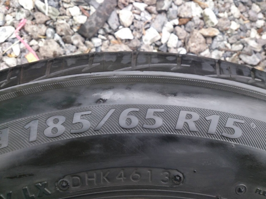 ขายแม็ก 4รู100 ขอบ15 พร้อมยาง185/65R15บริดสโตน อีโคเปีย ยางสัปดาห์ที่46ปี13 ดอกยางหนาสดเท่ากันไม่ร้าว สวยๆจำนวน 1 ชุด ขายแม็ก 4รู100 ขอบ15 พร้อมยาง185/65R15บริดสโตน อีโคเปีย ยางสัปดาห์ที่46ปี13 ดอกยางหนาสดเท่ากันไม่ร้าว สวยๆจำนวน 1 ชุด