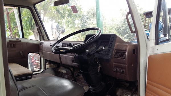 ขายด่วนครับ รถโม่ปูน ขนาด 2 คิว (ยังไม่ได้ลงเล่มทะเบียน)