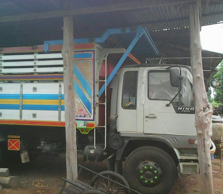 สิบล้อ ฮีโน้.FM3H195 ดั้ม มีเนียม 2เพา สภาพดีสวยพร้อมใช้ ทะเบียนพร้อมโอน