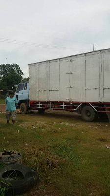 ขายด่วน!!! รถตู้แห้งสภาพสวยๆ ขายด่วน!!! รถตู้แห้งสภาพสวยๆ