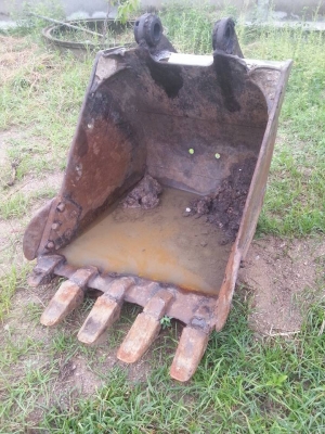 ขายบุ้งกี้ pc 120 สภาพดี ครับซื้อมาขายรถไปก่อนเลยไม่ได้ใช้