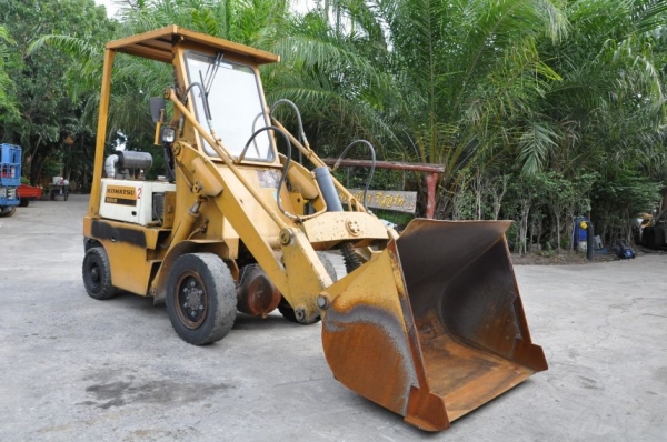 ขายรถตัก KOMATSU SD10-3 ดีเซล สวยเดิมจากญี่ปุ่น ยังไม่เคยใช้ในไทย 189,000เท่านั้น!!