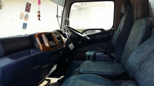 ขายด่วน HINO MEGA 5.50 เมตร ขายด่วน HINO MEGA 5.50 เมตร