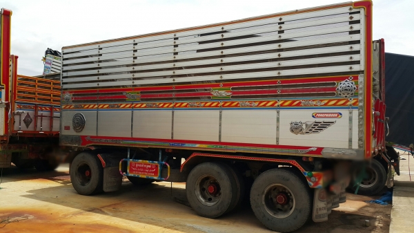 ขายรถพ่วง 24 ล้อ แม่.ลูก กะบะเนียมคอกเกษตรเนียมดั้ม อู่.พงค์ไพบูรณ์  ISUZU GIGA ปี.54 สวยๆราคา.1650000 สวยๆสนใจรีบจองด่วน