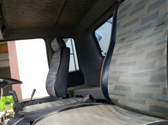 ขายดั้ม2เพลา HINO FM1M 220แรง ดั้ม3มิตร เครื่องดีแคชซีสวย สภาพพร้อมใช้งาน เอกสารพร้อมโอน สนใจโทร 090-8588220คุณนะ 093-3258446คุณบิว หรือเข้าดูสินค้าอื่นๆได้ที่ www.truck.in.th/498 หรือเพจFacebook ณรงค์ ซื้อขายรถมือสอง (เว็บไซต์ส่วนตัว) หรือFacebook ตลาดรถ