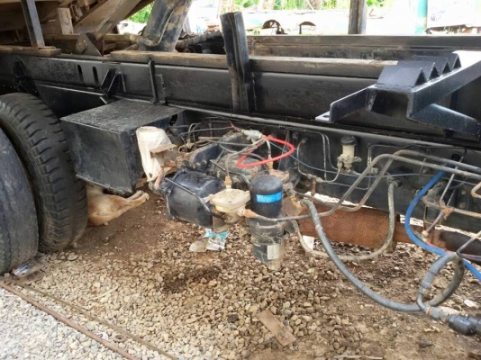 ขายดั้ม2เพลา HINO FM1M 220แรง ดั้ม3มิตร เครื่องดีแคชซีสวย สภาพพร้อมใช้งาน เอกสารพร้อมโอน สนใจโทร 090-8588220คุณนะ 093-3258446คุณบิว หรือเข้าดูสินค้าอื่นๆได้ที่ www.truck.in.th/498 หรือเพจFacebook ณรงค์ ซื้อขายรถมือสอง (เว็บไซต์ส่วนตัว) หรือFacebook ตลาดรถ