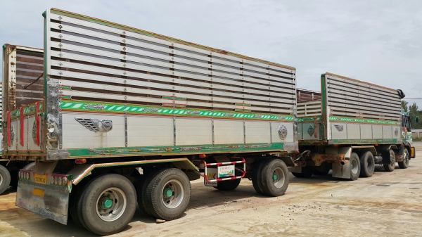 ขายรถพ่วง 24 ล้อ แม่.ลูก กระบะเนียมคอกเกษตรดั้ม อู่.ส สมศักดิ์ HINO P