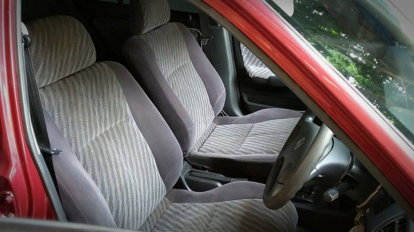 Honda city Z สีแดงสุดสวย ชุดแต่งรอบคัน