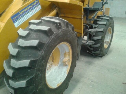 ขายรถตักล้อยาง KOMATSU WA100-1  สวยพร้อมใช้ครับ