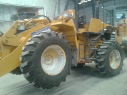 ขายรถตักล้อยาง KOMATSU WA100-1  สวยพร้อมใช้ครับ
