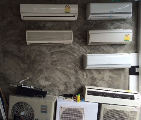 ขายครับแอร์ พานาโซนิค ขนาด18000Btu ล้างทำความสะทาดไห้เรียบร้อย มีน้ำยาในตัวเครื่องเรียบร้อย สามารถเอาไปติดตั้งได้ทันที สภาพสวย รีโมทไร้สาย ประหยัดไฟเบอร์5 รับประกันคอม 6 เดือน  ราคา 9000 บาท ไม่รวมติดตั้ง ของอยู่พระประแดง สนใจโทร 0993980701 0814552074 มาน