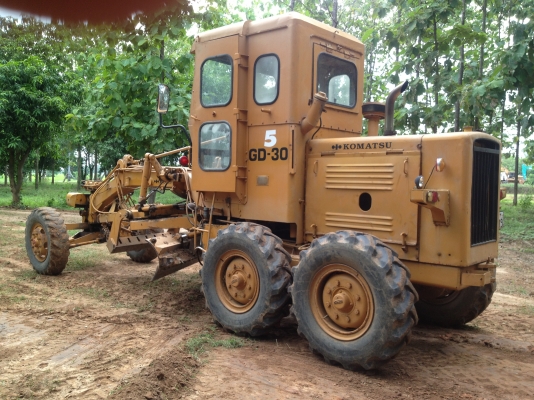 ขายรถเกรด ขนาดเล็ก