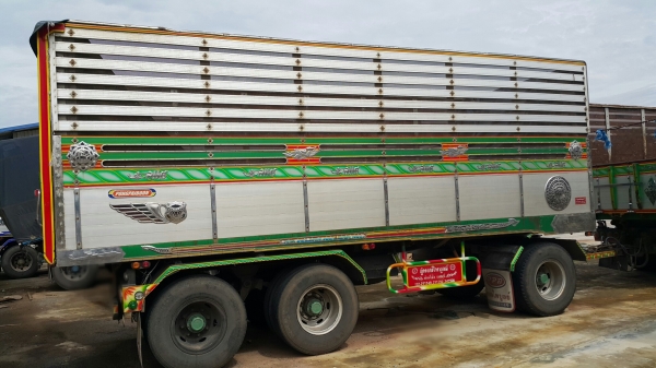 ขายรถพ่วง 24 ล้อ แม่.ลูก กระบะเนียมคอกเกษตรดั้ม อู่.พงษ์ไพบูรณ์ HINO PROFIA เครื่อง.P11C.320 แรง ปี.54 ราคา.1650000 รถสวย สนใจนัดดูรถได้เลยครับ