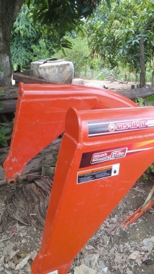 ชุดใบมีดตราช้างคานโค้งถอด จาก L4708 L4508