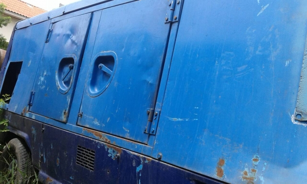 ขาย Airman 370  8 Bar  เครื่อง isuzu ครับ พร้อมใช้งานครับ