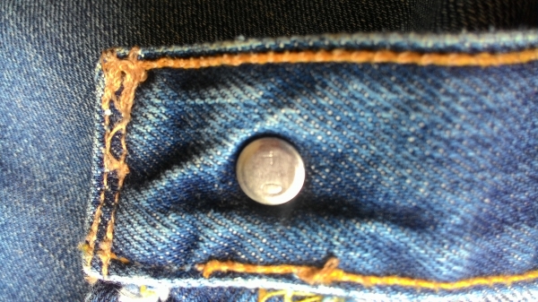 ลีวายส์ BIG E อเมริกาแท้ เย็บกระเป๋าหลังซิงเกิ้ล ผลิตก่อนปี 1976  เอว34ยาว34สภาพเดิมๆ แท้ถึงยุค โทร0982501299