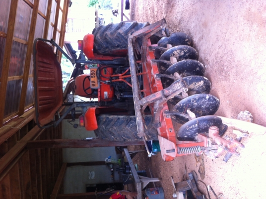 คูโบต้า M7040