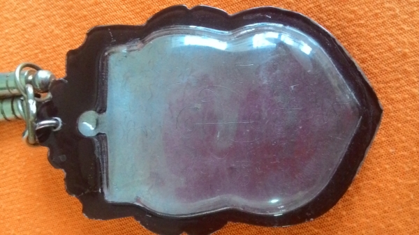 พระนารายณ์แม่ทัพ หลวงพ่อเสาร์ วัดดอนหญ้านาง อ.ภาชี อยุธยา เนื้อตะกั่วหัวลูกปืน สร้างน้อย818เหรียญ