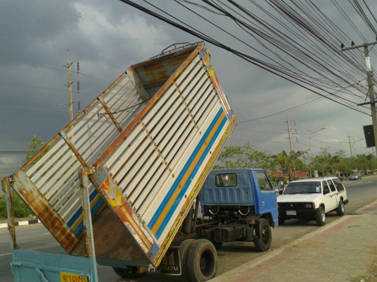 หกล้อ อีซูชุ 115 แรง ดั้มเกษตร สภาพพร้อมใช้งาน ทะเบียนพร้อมโอน หกล้อ อีซูชุ 115 แรง ดั้มเกษตร สภาพพร้อมใช้งาน ทะเบียนพร้อมโอน