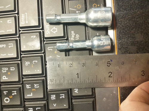 บล็อกไขสกรูปลายสว่าน เบอร์ 8 แพ็คละ 70 บ. 10 ดอก