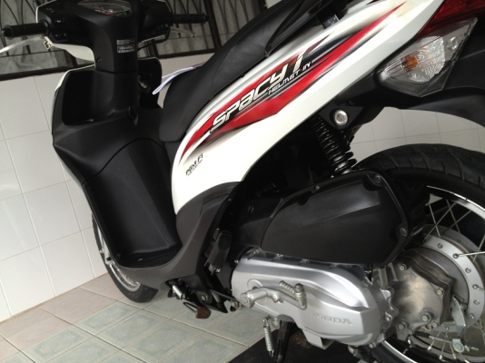 Spacy-i ใช้น้อย สภาพเดิม วิ่ง5000 ปลายปี56 (ของแถม 4 รายการ)