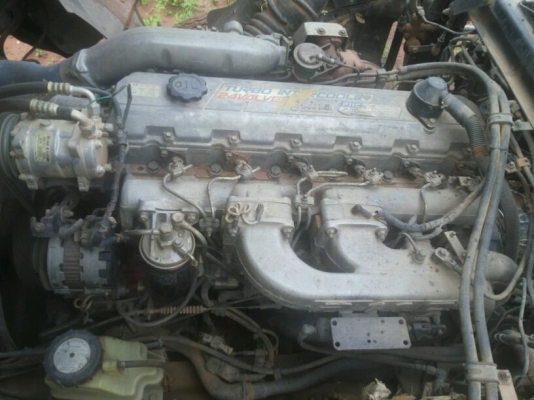 ขายหัวลาก 10 ล้อ 2 เพลา HINO Profia เครื่อง p11c 325 แรง 1 หัว 2 หาง เจ้าของขายเอง ขับเอง