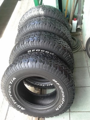 BF All USA. 265/70/16 ปลายปี11 สภาพดี 1ชุด