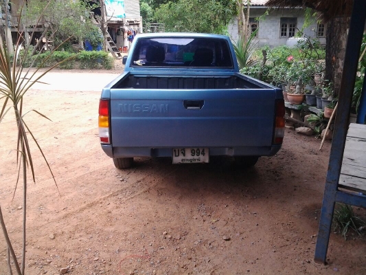 ขายด่วน Nissan Big M cab เครื่องฝาแดง 2500cc