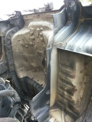 รถบรรทุก 6 ล้อใหญ่ HINO เมก้า ปี 49 เครื่อง 165 แรง ยาว 5.5 ม.เบรคทิฟฟี่ พวงมาลัยเพาเวอร์ ราคา 695,000 บ. รถอยู่ภาคกลาง