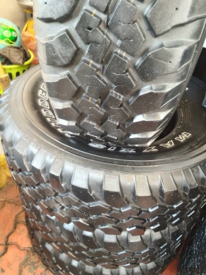 ขายยาง Maxxis Mud 265 x 75 x 16 ปี 11 ขายยาง Maxxis Mud 265 x 75 x 16 ปี 11