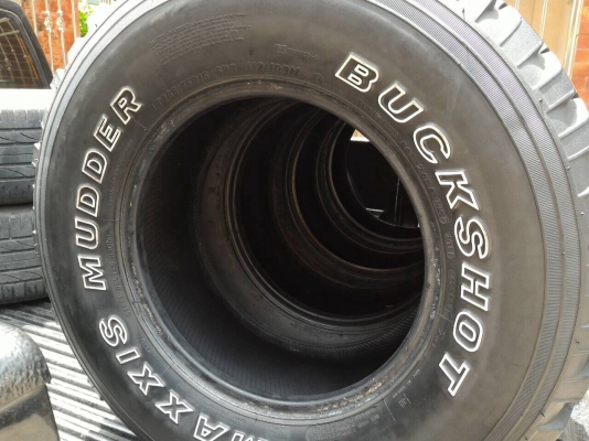 ขายยาง Maxxis Mud 265 x 75 x 16 ปี 11 ขายยาง Maxxis Mud 265 x 75 x 16 ปี 11
