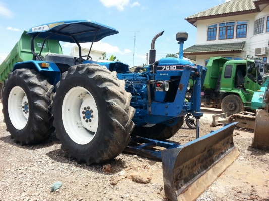 ขาย Ford 6สูบ ปั้มจม หัวฉีดจม ประหยัดน้ำมัน