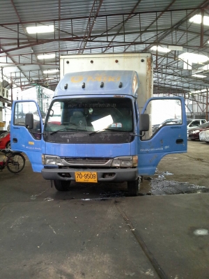 หกล้อตู้ ยาว5.10เมตร