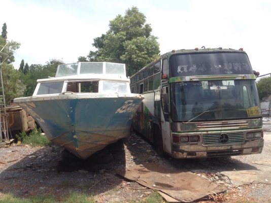 ขายเรือ32ฟุต ไม่มีเวลาทำต่อครับตัดใจขายเอาไปทำอีกหน่อยครับแหร่มเลย เป็นเรือเปล่าไม่มีเครื่องมีห้องนอน ห้องน้ำ ห้องครัวรายละเอียดลองโทรมาครับ ขาย 85000 บาท