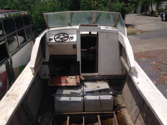 ขายเรือ32ฟุต ไม่มีเวลาทำต่อครับตัดใจขายเอาไปทำอีกหน่อยครับแหร่มเลย เป็นเรือเปล่าไม่มีเครื่องมีห้องนอน ห้องน้ำ ห้องครัวรายละเอียดลองโทรมาครับ ขาย 85000 บาท