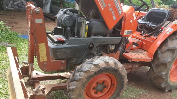 ขายรถไถคูโบต้า34แรงเดิมๆครับ