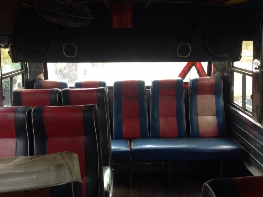 ขายรถบัสเครื่องนิสสันPE6 เครื่องดี แซสซีเบ็นช์ใหญ่ตลอด คานหน้าหลังนิสสัน เบรคแห้ง ยาว 12 เมตร ตัวถังแสตนเลล 54 ที่นั่ง ทะเบียนขาด1ปี เอกสารพร้อมโอน ขาย 175000 บาท