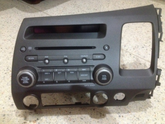 วิทยุเดิม HONDA CIVIC FD สภาพสวยใช้งานได้ปกติ