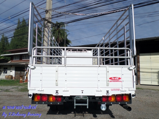 ขาย 6 ล้อ ฮีโน่ สิงห์ไฮเทค 215 แรง ยาว 6 ม. สภาพสวยเดิมเครื่องดี พร้อมใช้งาน ชมก่อนได้ครับ สนใจติดต่อ 081-9425443 081-5715326 ขาย 6 ล้อ ฮีโน่ สิงห์ไฮเทค 215 แรง ยาว 6 ม. สภาพสวยเดิมเครื่องดี พร้อมใช้งาน ชมก่อนได้ครับ สนใจติดต่อ 081-9425443 081-5715326