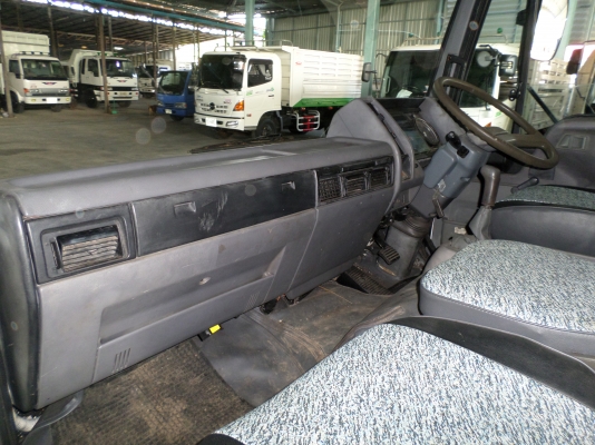 ขาย 6 ล้อ ฮีโน่ สิงห์ไฮเทค 215 แรง ยาว 6 ม. สภาพสวยเดิมเครื่องดี พร้อมใช้งาน ชมก่อนได้ครับ สนใจติดต่อ 081-9425443 081-5715326 ขาย 6 ล้อ ฮีโน่ สิงห์ไฮเทค 215 แรง ยาว 6 ม. สภาพสวยเดิมเครื่องดี พร้อมใช้งาน ชมก่อนได้ครับ สนใจติดต่อ 081-9425443 081-5715326