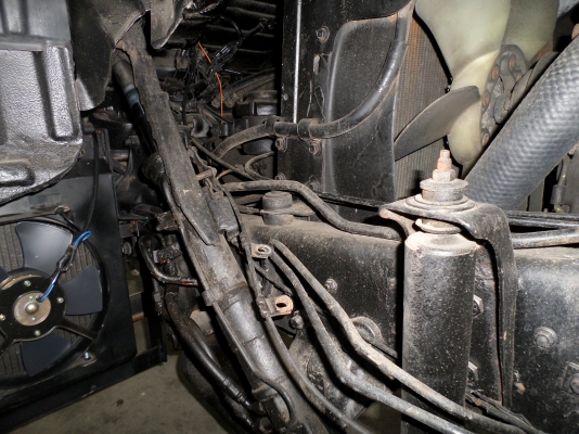 ขาย 6 ล้อ ฮีโน่ สิงห์ไฮเทค 215 แรง ยาว 6 ม. สภาพสวยเดิมเครื่องดี พร้อมใช้งาน ชมก่อนได้ครับ สนใจติดต่อ 081-9425443 081-5715326 ขาย 6 ล้อ ฮีโน่ สิงห์ไฮเทค 215 แรง ยาว 6 ม. สภาพสวยเดิมเครื่องดี พร้อมใช้งาน ชมก่อนได้ครับ สนใจติดต่อ 081-9425443 081-5715326