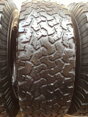 ยาง BF 265 x 75 x 16  มี 3 เส้นๆ ละ 1000