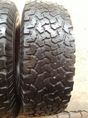 ยาง BF 265 x 75 x 16  มี 3 เส้นๆ ละ 1000