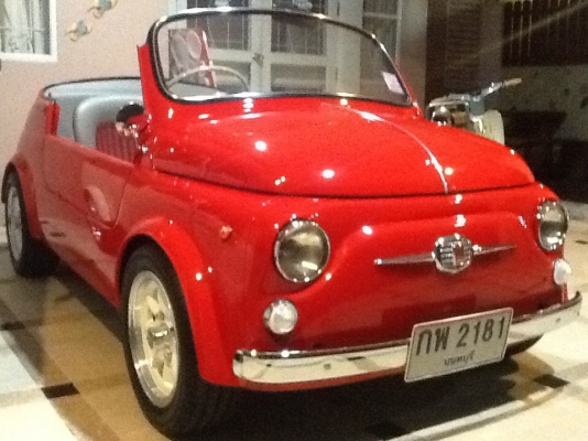 ขายรถ fiat 500 นนทบุรี