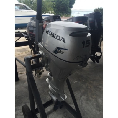 ขายเครื่องยนต์เรือมือสอง Honda 15แรง 4จังหวะ 2สูบ ฝามน รุ่นใหม่ หางสั้น จากญี่ปุ่น